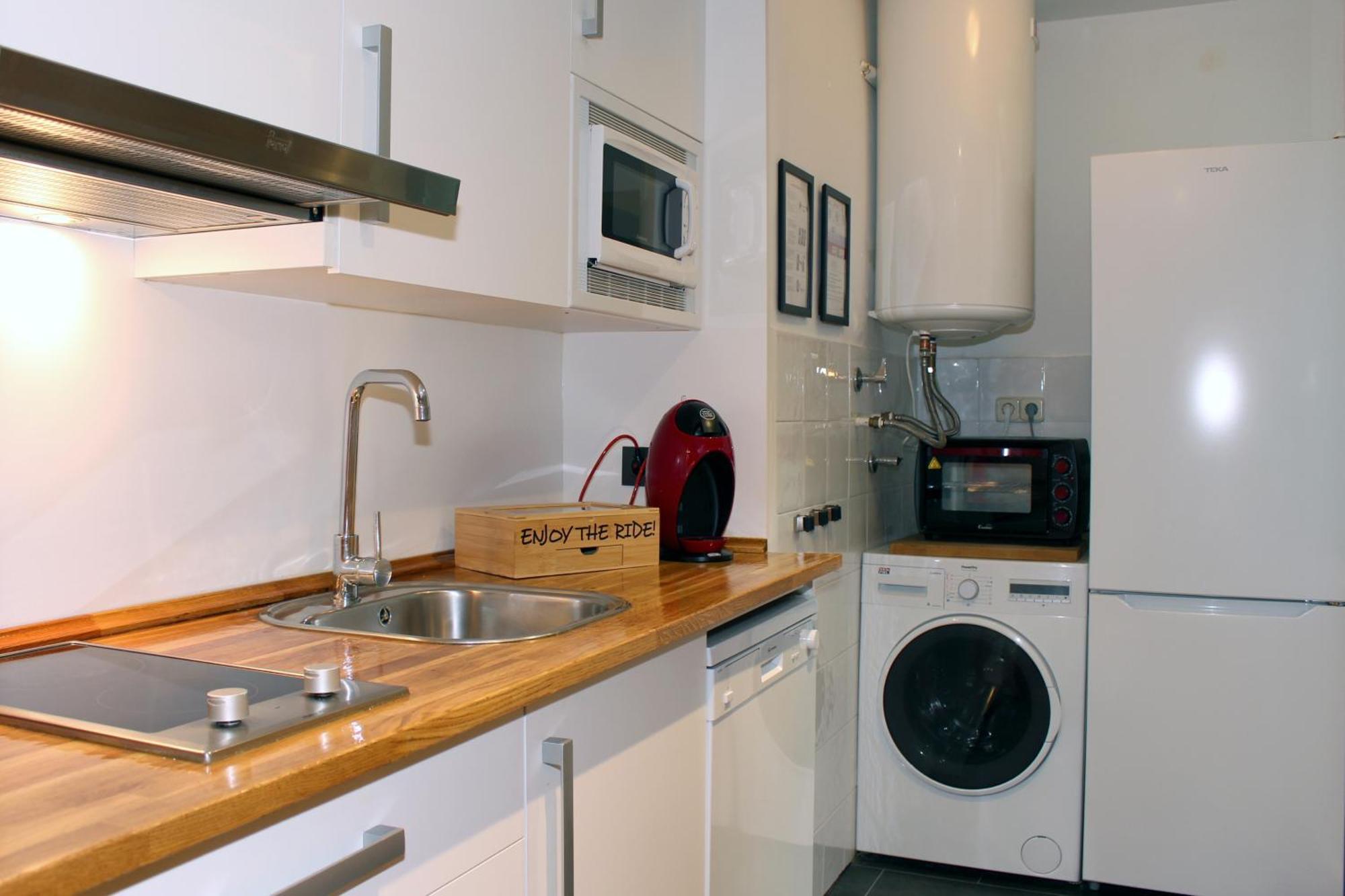 Inside Plaza Sierra Nevada Apartment Phòng bức ảnh